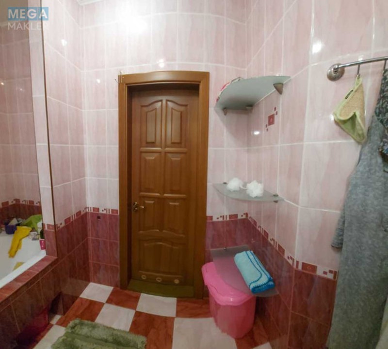 Оренда 3 кімнатної квартири, <a class="location-link" href="/kiev/" title="Недвижимость Київ">Київ</a>, <a class="location-link" href="/kiev/dneprovskij/" title="Недвижимость Дніпровський район">Дніпровський р-н</a>, Раисы Окипной ул., 8 (изображение 13)