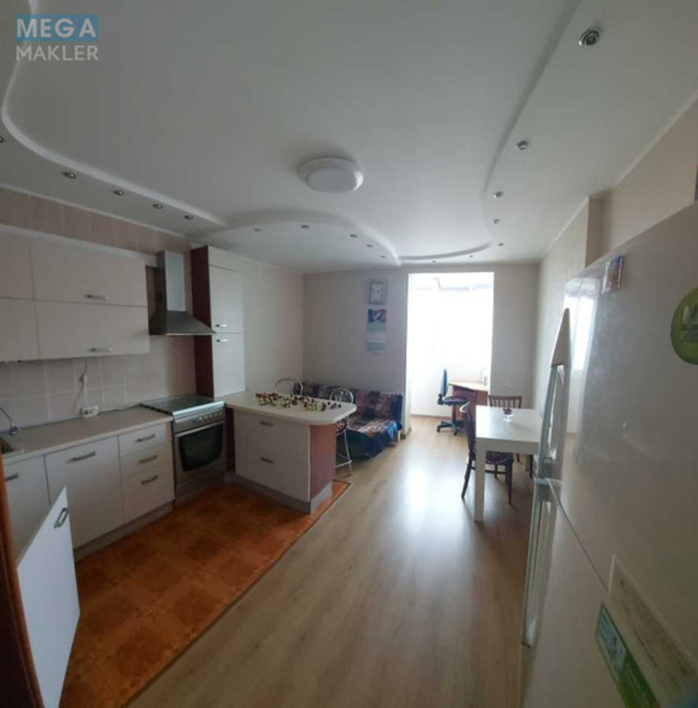 Оренда 3 кімнатної квартири, <a class="location-link" href="/kiev/" title="Недвижимость Київ">Київ</a>, <a class="location-link" href="/kiev/dneprovskij/" title="Недвижимость Дніпровський район">Дніпровський р-н</a>, Раисы Окипной ул., 8 (изображение 22)