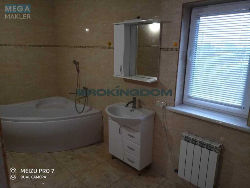 Продаж дома, 2 поверху, 200 кв.м, 4 кімнати, ділянка 6 соток, <a class="location-link" href="/belogorodka-selo-kv/" title="Недвижимость Білогородка">Білогородка</a>, Ивана Франко вул., 18 (изображение 9)
