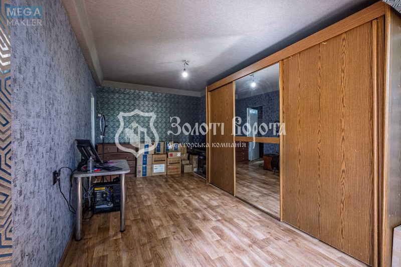 Продаж 2 кімнатної квартири (53/29/8,3), 2 пов. 9 пов. будинку, <a class="location-link" href="/kiev/" title="Недвижимость Київ">Київ</a>, <a class="location-link" href="/kiev/goloseevskij/" title="Недвижимость Голосіївський район">Голосіївський р-н</a>, Васильківська вул., 8 (изображение 4)