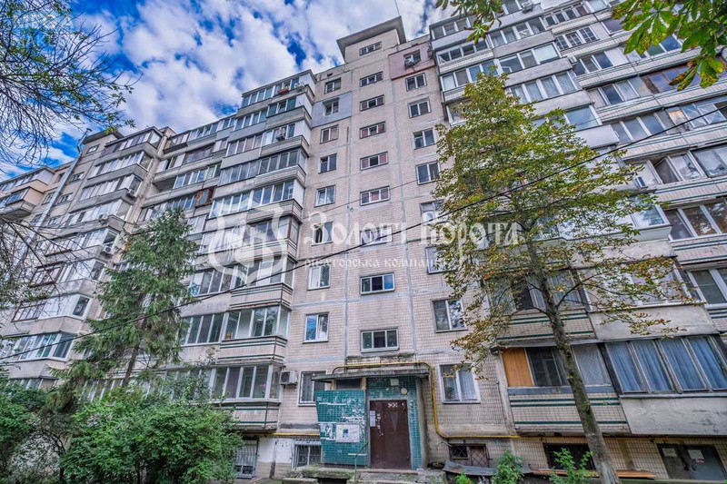 Продаж 2 кімнатної квартири (53/29/8,3), 2 пов. 9 пов. будинку, <a class="location-link" href="/kiev/" title="Недвижимость Київ">Київ</a>, <a class="location-link" href="/kiev/goloseevskij/" title="Недвижимость Голосіївський район">Голосіївський р-н</a>, Васильківська вул., 8 (изображение 18)