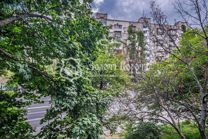 Продаж 2 кімнатної квартири (53/29/8,3), 2 пов. 9 пов. будинку, <a class="location-link" href="/kiev/" title="Недвижимость Київ">Київ</a>, <a class="location-link" href="/kiev/goloseevskij/" title="Недвижимость Голосіївський район">Голосіївський р-н</a>, Васильківська вул., 8 (изображение 20)
