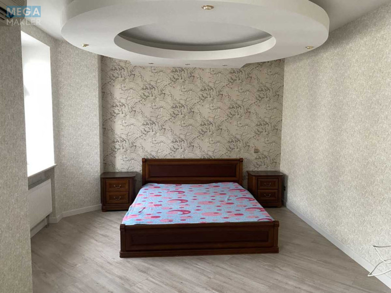 Продаж 4 кімнатної квартири (131/83/10,5), 3 пов. 5 пов. будинку, <a class="location-link" href="/kiev/" title="Недвижимость Київ">Київ</a>, <a class="location-link" href="/kiev/podolskij/" title="Недвижимость Подільський район">Подільський р-н</a>, Ярославський пров., 4 (изображение 6)