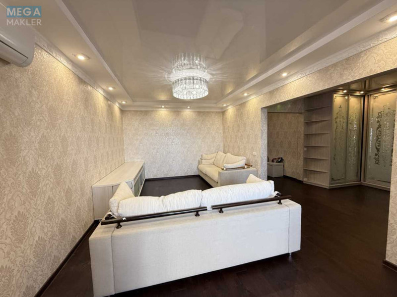 Оренда 3 кімнатної квартири, <a class="location-link" href="/kiev/" title="Недвижимость Київ">Київ</a>, <a class="location-link" href="/kiev/darnickij/" title="Недвижимость Дарницький район">Дарницький р-н</a>, Григорія Ващенка вул., 1 (изображение 10)