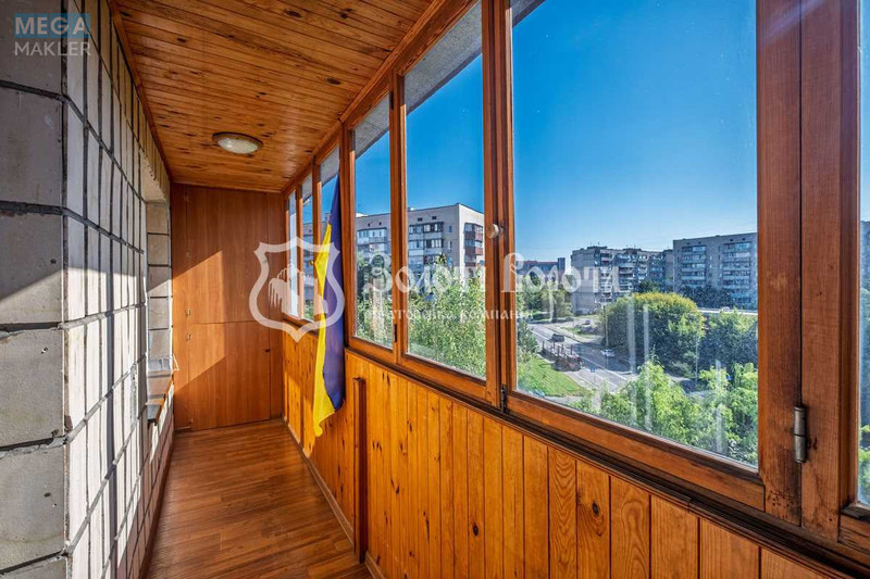 Продаж 1 кімнатної квартири (28/13,3/5,5), 6 пов. 9 пов. будинку, <a class="location-link" href="/kiev/" title="Недвижимость Київ">Київ</a>, <a class="location-link" href="/kiev/svyatoshinskij/" title="Недвижимость Святошинський район">Святошинський р-н</a>, Жолудєва вул., 1 (изображение 8)