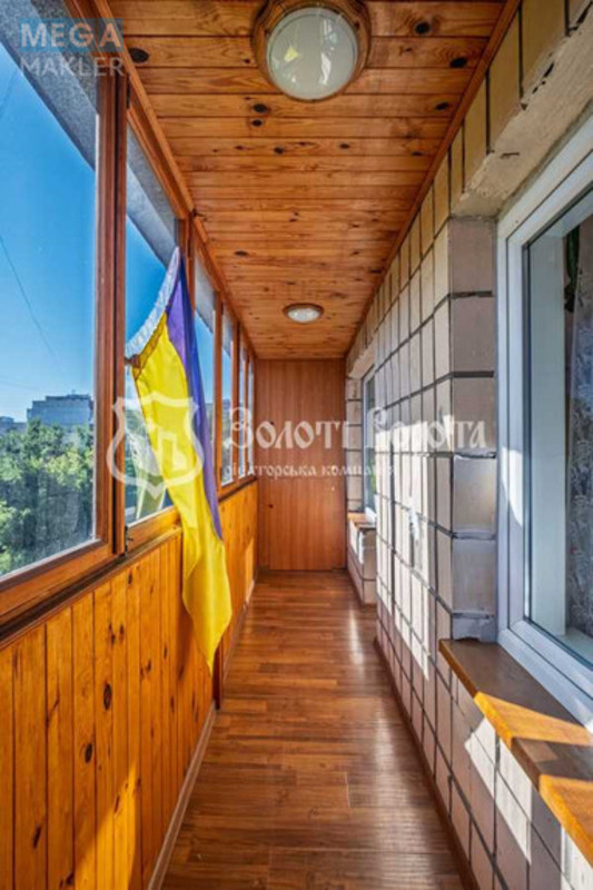 Продаж 1 кімнатної квартири (28/13,3/5,5), 6 пов. 9 пов. будинку, <a class="location-link" href="/kiev/" title="Недвижимость Київ">Київ</a>, <a class="location-link" href="/kiev/svyatoshinskij/" title="Недвижимость Святошинський район">Святошинський р-н</a>, Жолудєва вул., 1 (изображение 11)