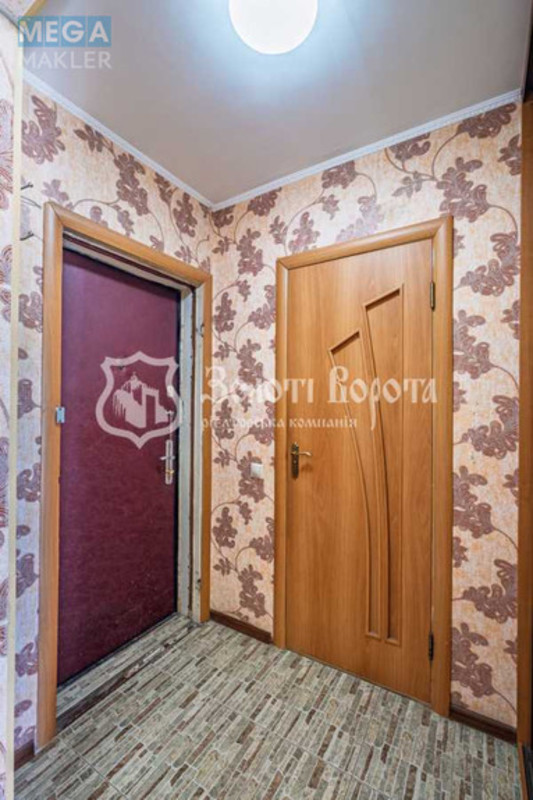 Продаж 1 кімнатної квартири (28/13,3/5,5), 6 пов. 9 пов. будинку, <a class="location-link" href="/kiev/" title="Недвижимость Київ">Київ</a>, <a class="location-link" href="/kiev/svyatoshinskij/" title="Недвижимость Святошинський район">Святошинський р-н</a>, Жолудєва вул., 1 (изображение 16)