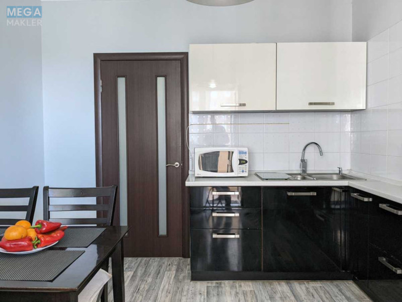 Продаж 3 кімнатної квартири (98/53/12), 6 пов. 22 пов. будинку, <a class="location-link" href="/kiev/" title="Недвижимость Київ">Київ</a>, <a class="location-link" href="/kiev/darnickij/" title="Недвижимость Дарницький район">Дарницький р-н</a>, Елены Пчилки ул., 2б (изображение 20)