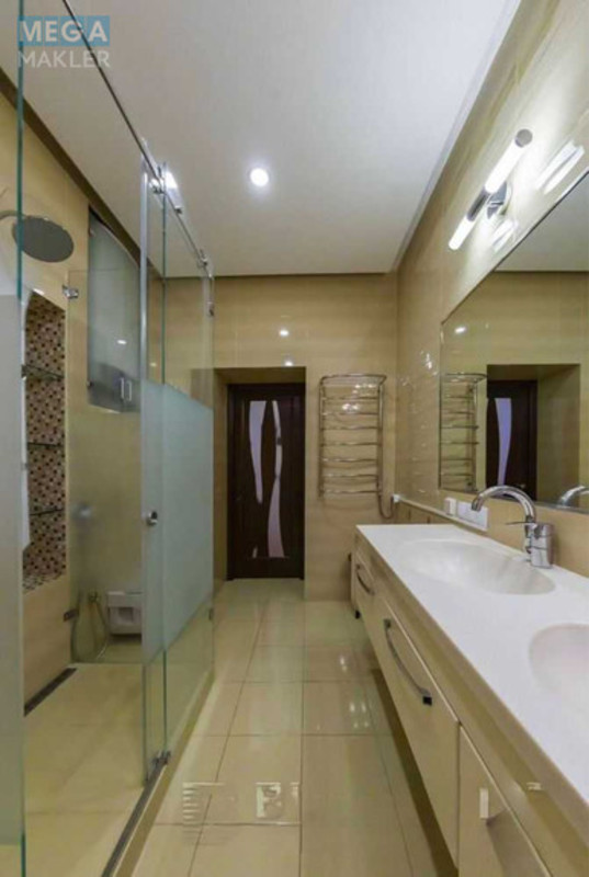 Оренда 3 кімнатної квартири, <a class="location-link" href="/kiev/" title="Недвижимость Київ">Київ</a>, <a class="location-link" href="/kiev/pecherskij/" title="Недвижимость Печерський район">Печерський р-н</a>, Дружби Народів бульв., 14-16 (изображение 10)