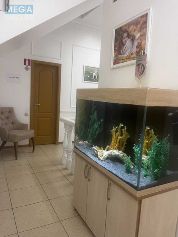 Оренда комерційної нерухомості, 241,40 кв.м, <a class="location-link" href="/kiev/" title="Недвижимость Київ">Київ</a>, <a class="location-link" href="/kiev/shevchenkovskij/" title="Недвижимость Шевченківський район">Шевченківський р-н</a>, Січових Стрільців вул., 42 (изображение 4)