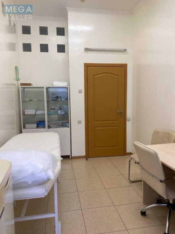 Оренда комерційної нерухомості, 241,40 кв.м, <a class="location-link" href="/kiev/" title="Недвижимость Київ">Київ</a>, <a class="location-link" href="/kiev/shevchenkovskij/" title="Недвижимость Шевченківський район">Шевченківський р-н</a>, Січових Стрільців вул., 42 (изображение 14)