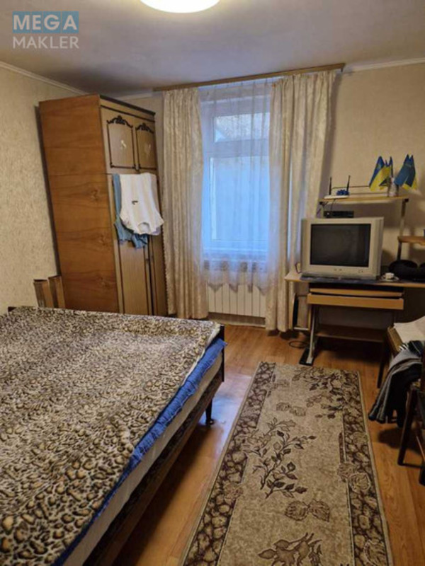 Оренда 1 кімнатної квартири, <a class="location-link" href="/kiev/" title="Недвижимость Київ">Київ</a>, <a class="location-link" href="/kiev/darnickij/" title="Недвижимость Дарницький район">Дарницький р-н</a>, Нижний Вал ул., 1 (изображение 2)