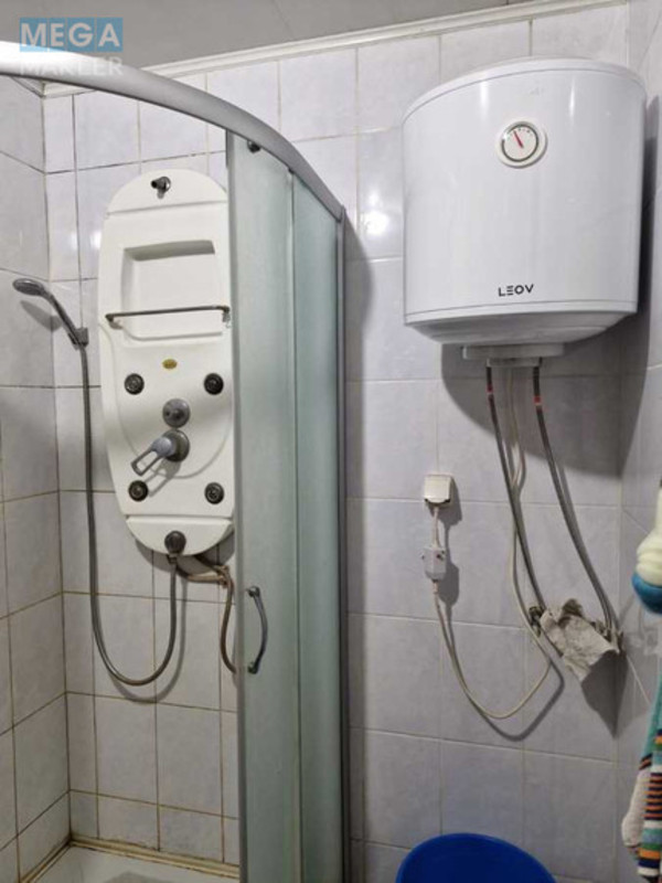 Оренда 1 кімнатної квартири, <a class="location-link" href="/kiev/" title="Недвижимость Київ">Київ</a>, <a class="location-link" href="/kiev/darnickij/" title="Недвижимость Дарницький район">Дарницький р-н</a>, Нижний Вал ул., 1 (изображение 6)
