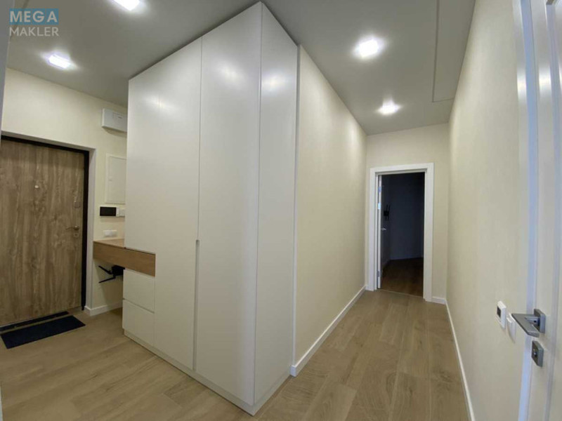 Оренда 2 кімнатної квартири, <a class="location-link" href="/kiev/" title="Недвижимость Київ">Київ</a>, <a class="location-link" href="/kiev/podolskij/" title="Недвижимость Подільський район">Подільський р-н</a>, Набережно-рыбальская ул., 3 (изображение 4)