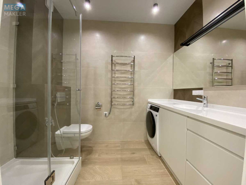 Оренда 2 кімнатної квартири, <a class="location-link" href="/kiev/" title="Недвижимость Київ">Київ</a>, <a class="location-link" href="/kiev/podolskij/" title="Недвижимость Подільський район">Подільський р-н</a>, Набережно-рыбальская ул., 3 (изображение 5)