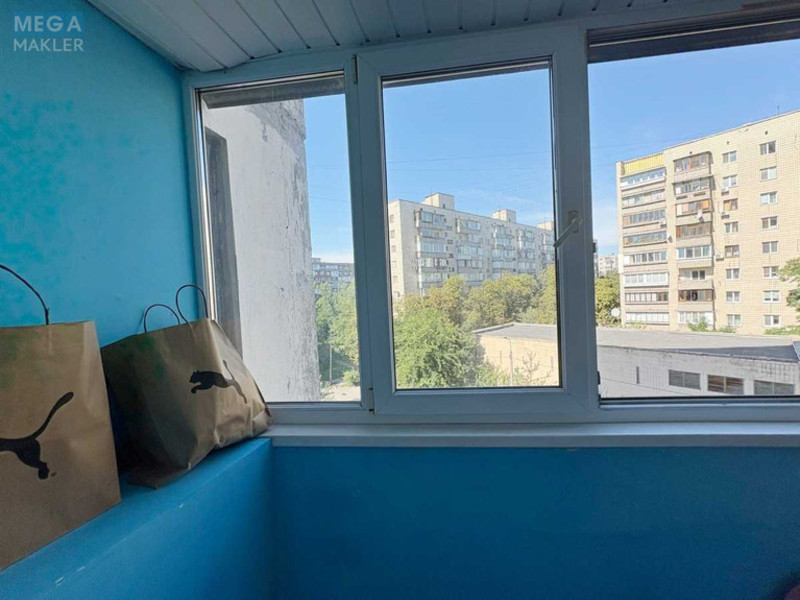 Продаж 1 кімнатної квартири (34/16/8), 3 пов. 16 пов. будинку, <a class="location-link" href="/kiev/" title="Недвижимость Київ">Київ</a>, <a class="location-link" href="/kiev/dneprovskij/" title="Недвижимость Дніпровський район">Дніпровський р-н</a>, Андрія Малишка вул., 21 (изображение 13)