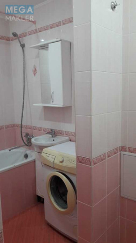 Оренда 1 кімнатної квартири, <a class="location-link" href="/kiev/" title="Недвижимость Київ">Київ</a>, <a class="location-link" href="/kiev/darnickij/" title="Недвижимость Дарницький район">Дарницький р-н</a>, Петра Григоренка просп., 3в (изображение 5)