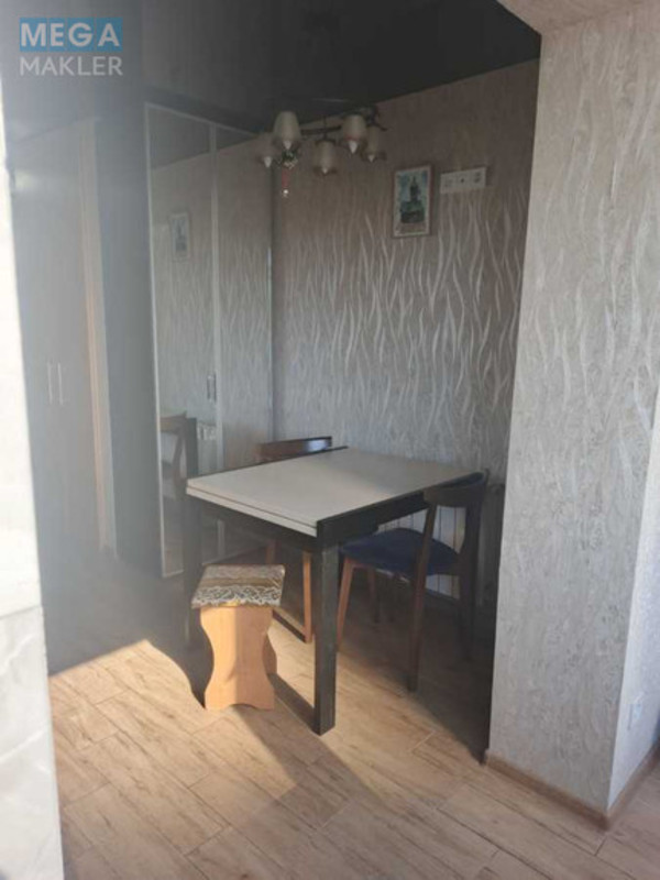 Оренда 1 кімнатної квартири, <a class="location-link" href="/kiev/" title="Недвижимость Київ">Київ</a>, <a class="location-link" href="/kiev/darnickij/" title="Недвижимость Дарницький район">Дарницький р-н</a>, Николая Бажана просп., 5 (изображение 4)