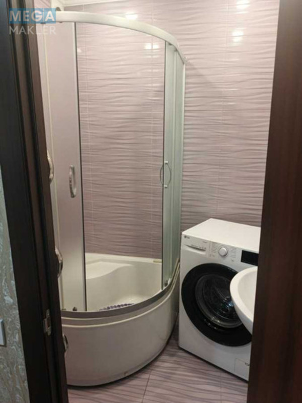 Оренда 1 кімнатної квартири, <a class="location-link" href="/kiev/" title="Недвижимость Київ">Київ</a>, <a class="location-link" href="/kiev/darnickij/" title="Недвижимость Дарницький район">Дарницький р-н</a>, Николая Бажана просп., 5 (изображение 13)