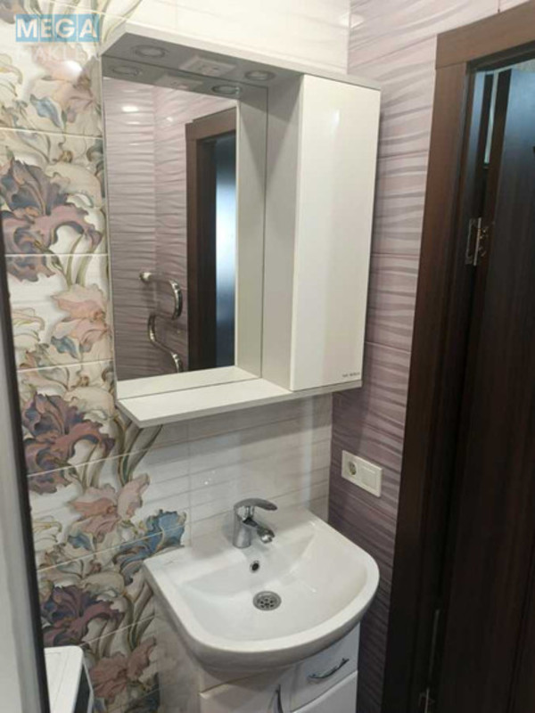 Оренда 1 кімнатної квартири, <a class="location-link" href="/kiev/" title="Недвижимость Київ">Київ</a>, <a class="location-link" href="/kiev/darnickij/" title="Недвижимость Дарницький район">Дарницький р-н</a>, Николая Бажана просп., 5 (изображение 15)