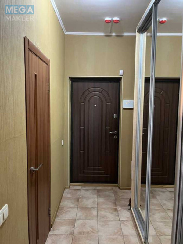 Продаж 1 кімнатної квартири (36,5/16/5), 2 пов. 24 пов. будинку, <a class="location-link" href="/kiev/" title="Недвижимость Київ">Київ</a>, <a class="location-link" href="/kiev/goloseevskij/" title="Недвижимость Голосіївський район">Голосіївський р-н</a>, Михайла Максимовича вул., 26 (изображение 8)