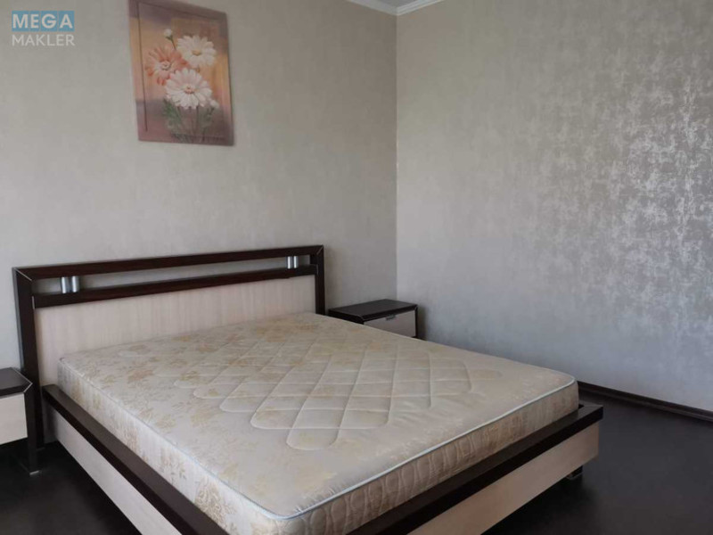 Оренда 2 кімнатної квартири, <a class="location-link" href="/kiev/" title="Недвижимость Київ">Київ</a>, <a class="location-link" href="/kiev/svyatoshinskij/" title="Недвижимость Святошинський район">Святошинський р-н</a>, Феодори Пушиної вул., 19а (изображение 6)
