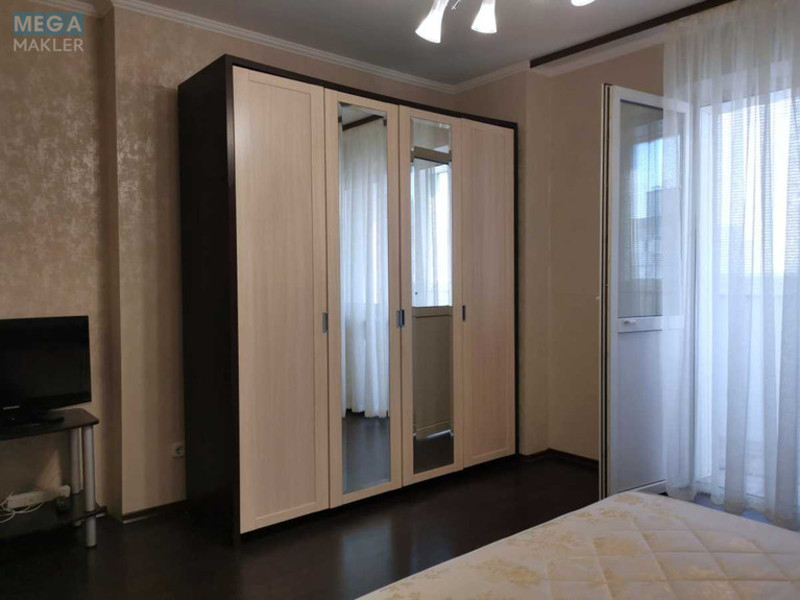 Оренда 2 кімнатної квартири, <a class="location-link" href="/kiev/" title="Недвижимость Київ">Київ</a>, <a class="location-link" href="/kiev/svyatoshinskij/" title="Недвижимость Святошинський район">Святошинський р-н</a>, Феодори Пушиної вул., 19а (изображение 7)
