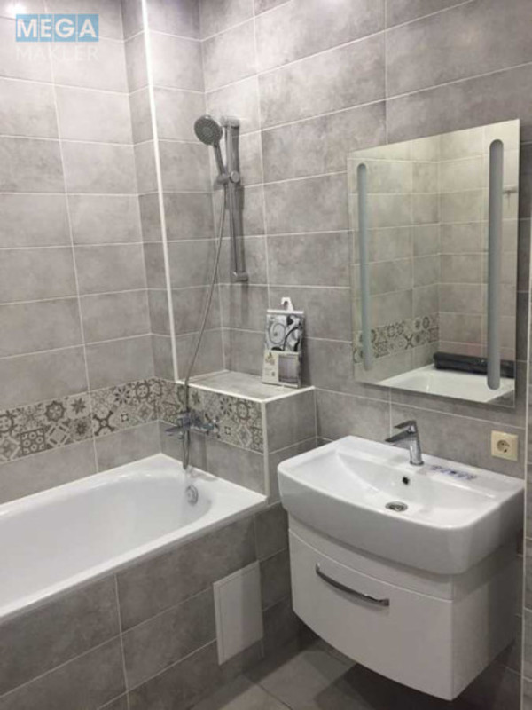 Оренда 1 кімнатної квартири, <a class="location-link" href="/kiev/" title="Недвижимость Київ">Київ</a>, <a class="location-link" href="/kiev/shevchenkovskij/" title="Недвижимость Шевченківський район">Шевченківський р-н</a>, Шолуденка вул., 1в (изображение 3)