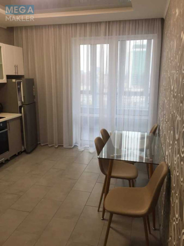 Оренда 1 кімнатної квартири, <a class="location-link" href="/kiev/" title="Недвижимость Київ">Київ</a>, <a class="location-link" href="/kiev/shevchenkovskij/" title="Недвижимость Шевченківський район">Шевченківський р-н</a>, Шолуденка вул., 1в (изображение 9)