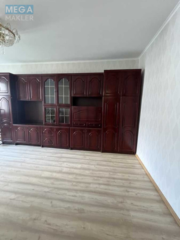 Оренда 2 кімнатної квартири, <a class="location-link" href="/kiev/" title="Недвижимость Київ">Київ</a>, <a class="location-link" href="/kiev/darnickij/" title="Недвижимость Дарницький район">Дарницький р-н</a>, Бориса Гмыри ул., 13 (изображение 5)