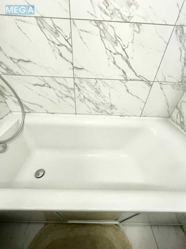 Оренда 2 кімнатної квартири, <a class="location-link" href="/kiev/" title="Недвижимость Київ">Київ</a>, <a class="location-link" href="/kiev/shevchenkovskij/" title="Недвижимость Шевченківський район">Шевченківський р-н</a>, Глебова ул., 2 (изображение 5)