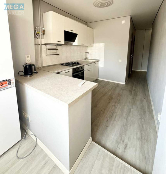 Оренда 2 кімнатної квартири, <a class="location-link" href="/kiev/" title="Недвижимость Київ">Київ</a>, <a class="location-link" href="/kiev/shevchenkovskij/" title="Недвижимость Шевченківський район">Шевченківський р-н</a>, Глебова ул., 2 (изображение 12)