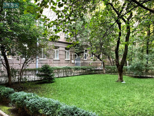 Продаж 6 кімнатної квартири (274/?/?), 5 пов. 5 пов. будинку, <a class="location-link" href="/kiev/" title="Недвижимость Київ">Київ</a>, <a class="location-link" href="/kiev/pecherskij/" title="Недвижимость Печерський район">Печерський р-н</a>, Академіка Богомольця вулиця, 7/14 (изображение 13)