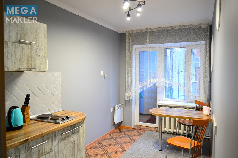 Оренда 1 кімнатної квартири, люкс, <a class="location-link" href="/dnepropetrovsk/" title="Недвижимость Дніпра">Дніпро</a>, <a class="location-link" href="/dnepropetrovsk/zhovtnevyj/" title="Недвижимость Жовтневий район">Жовтневий р-н</a>, ул. Набережная Победы ( <img src="https://megamakler.com.ua/metro/ff0000.gif" alt="" class="metro" /> м. Вокзальная, 30 ) (изображение 7)