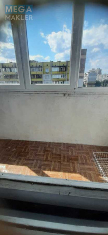 Продаж 1 кімнатної квартири (37,5/19/7,5), 8 пов. 9 пов. будинку, <a class="location-link" href="/kiev/" title="Недвижимость Київ">Київ</a>, <a class="location-link" href="/kiev/desnyanskij/" title="Недвижимость Деснянський район">Деснянський р-н</a>, Теодора Драйзера ул., 11А (изображение 3)