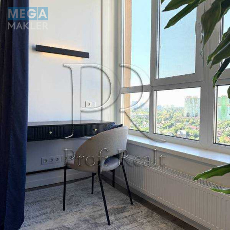 Продаж 3 кімнатної квартири (84/42/15), 20 пов. 26 пов. будинку, <a class="location-link" href="/kiev/" title="Недвижимость Київ">Київ</a>, <a class="location-link" href="/kiev/solomenskij/" title="Недвижимость Солом'янський район">Солом'янський р-н</a>, Новопольова вулиця, 2 (изображение 3)