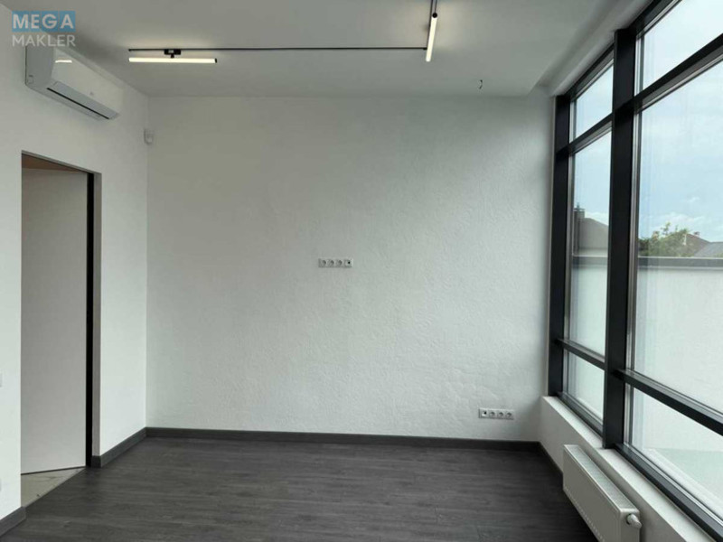 Продаж дома, 2 поверху, 280 кв.м, 6 кімнат, ділянка 8 соток, <a class="location-link" href="/petropavlovskaya-borshagovka/" title="Недвижимость Петропавлівська Борщагівка">Петропавлівська Борщагівка</a>, Княгини Ольги, 8 (изображение 17)