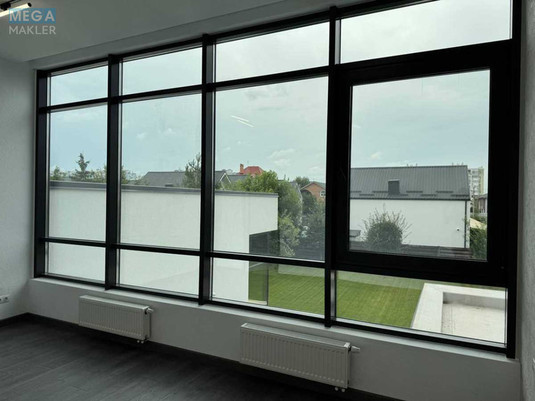 Продаж дома, 2&nbsp;поверху, 280&nbsp;кв.м, 6&nbsp;кімнат, ділянка 8&nbsp;соток, <a class="location-link" href="/petropavlovskaya-borshagovka/" title="Недвижимость Петропавлівська Борщагівка">Петропавлівська Борщагівка</a>, Княгини Ольги, 8 (изображение 18)