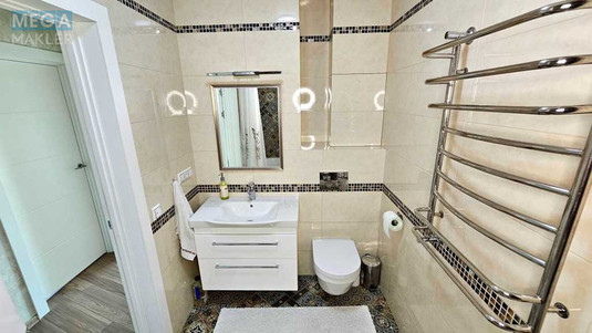Оренда 3 кімнатної квартири, <a class="location-link" href="/kiev/" title="Недвижимость Київ">Київ</a>, <a class="location-link" href="/kiev/darnickij/" title="Недвижимость Дарницький район">Дарницький р-н</a>, Завальна вул., 10Г (изображение 5)