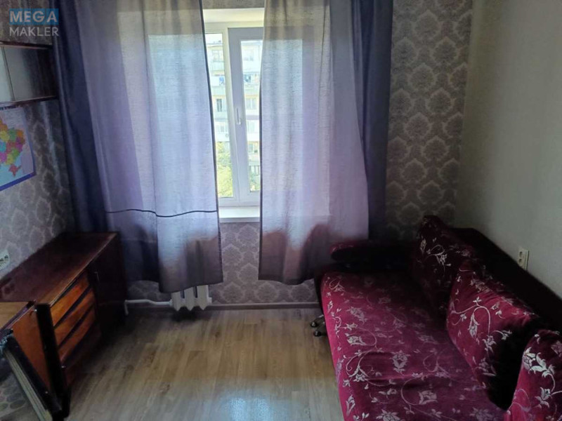 Оренда 3 кімнатної квартири, <a class="location-link" href="/kiev/" title="Недвижимость Київ">Київ</a>, <a class="location-link" href="/kiev/desnyanskij/" title="Недвижимость Деснянський район">Деснянський р-н</a>, Кубанской Украины ул., 35/24 (изображение 4)