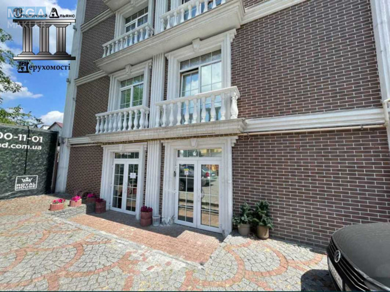 Продаж комерційної нерухомості, 674&nbsp;кв.м, под магазин, <a class="location-link" href="/kiev/" title="Недвижимость Київ">Київ</a>, <a class="location-link" href="/kiev/goloseevskij/" title="Недвижимость Голосіївський район">Голосіївський р-н</a>, Михайла Максимовича вул., 24 (изображение 16)