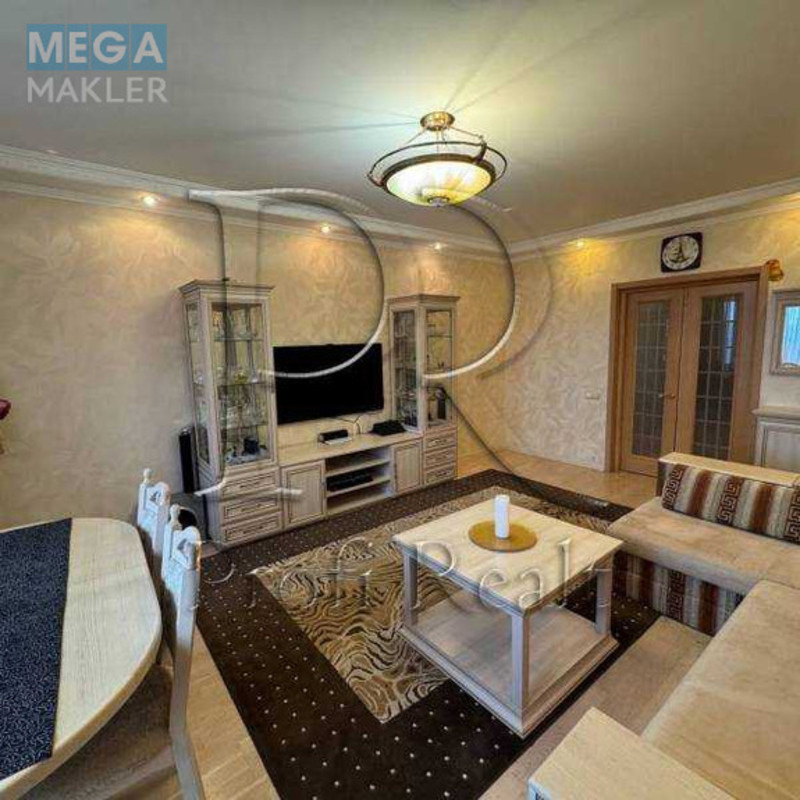 Продаж 3 кімнатної квартири (113/61/18), 18 пов. 23 пов. будинку, <a class="location-link" href="/kiev/" title="Недвижимость Київ">Київ</a>, <a class="location-link" href="/kiev/solomenskij/" title="Недвижимость Солом'янський район">Солом'янський р-н</a>, Ніжинська вулиця, 5 (изображение 8)