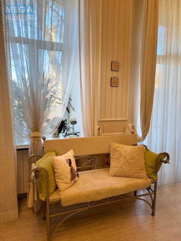 Продаж 3 кімнатної квартири (90/45/10), 1 пов. 3 пов. будинку, <a class="location-link" href="/rovno/" title="Недвижимость Рівне">Рівне</a>, Гурєва (изображение 6)
