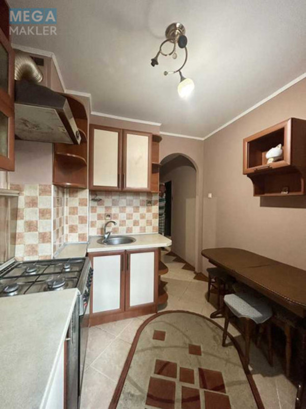 Продаж 2 кімнатної квартири (52/30/7), 1 пов. 9 пов. будинку, <a class="location-link" href="/rovno/" title="Недвижимость Рівне">Рівне</a>, Вербова (изображение 6)