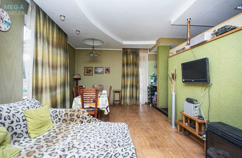Продаж дома, 3 поверху, 281,40 кв.м, 5 кімнат, ділянка 14 соток, <a class="location-link" href="/vyshgorod/" title="Недвижимость Вишгород">Вишгород</a>, Вишневая (изображение 4)