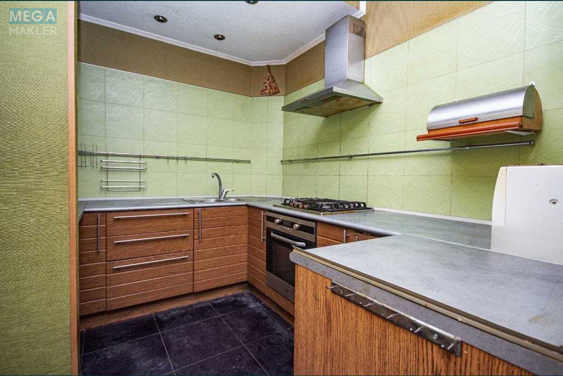 Продаж дома, 3 поверху, 281,40 кв.м, 5 кімнат, ділянка 14 соток, <a class="location-link" href="/vyshgorod/" title="Недвижимость Вишгород">Вишгород</a>, Вишневая (изображение 5)