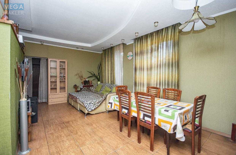 Продаж дома, 3 поверху, 281,40 кв.м, 5 кімнат, ділянка 14 соток, <a class="location-link" href="/vyshgorod/" title="Недвижимость Вишгород">Вишгород</a>, Вишневая (изображение 6)