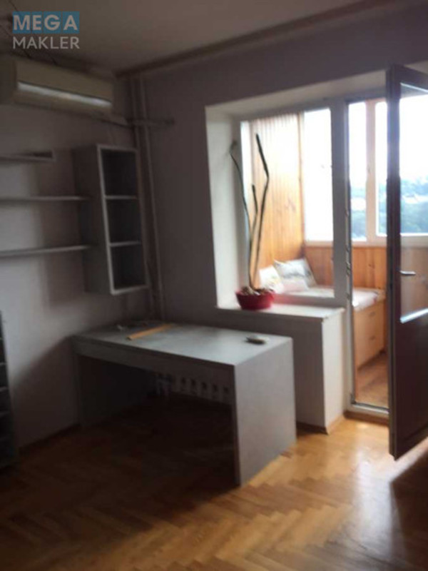 Продаж 3 кімнатної квартири (103/56/15), 15 пов. 16 пов. будинку, <a class="location-link" href="/kiev/" title="Недвижимость Київ">Київ</a>, <a class="location-link" href="/kiev/kievskij/" title="Недвижимость Киевский район">Киевский р-н</a>, Гайдара вул., 27 (изображение 6)