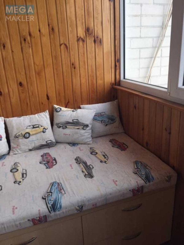Продаж 3 кімнатної квартири (103/56/15), 15 пов. 16 пов. будинку, <a class="location-link" href="/kiev/" title="Недвижимость Київ">Київ</a>, <a class="location-link" href="/kiev/kievskij/" title="Недвижимость Киевский район">Киевский р-н</a>, Гайдара вул., 27 (изображение 12)