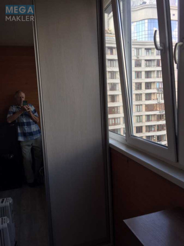 Продаж 3 кімнатної квартири (103/56/15), 15 пов. 16 пов. будинку, <a class="location-link" href="/kiev/" title="Недвижимость Київ">Київ</a>, <a class="location-link" href="/kiev/kievskij/" title="Недвижимость Киевский район">Киевский р-н</a>, Гайдара вул., 27 (изображение 14)
